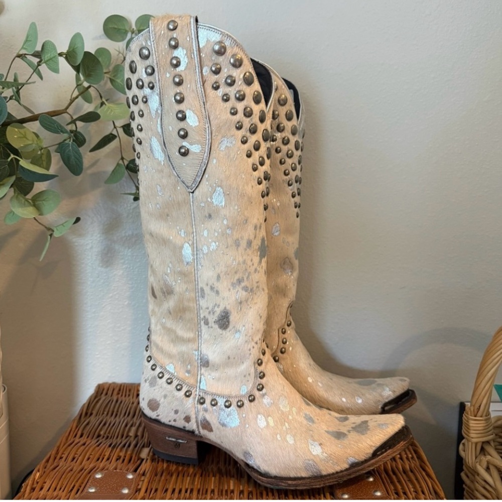 Lane “Wild Hair” off White and Silver Studded Women's Cowboy Boots - Picture 3 of 8